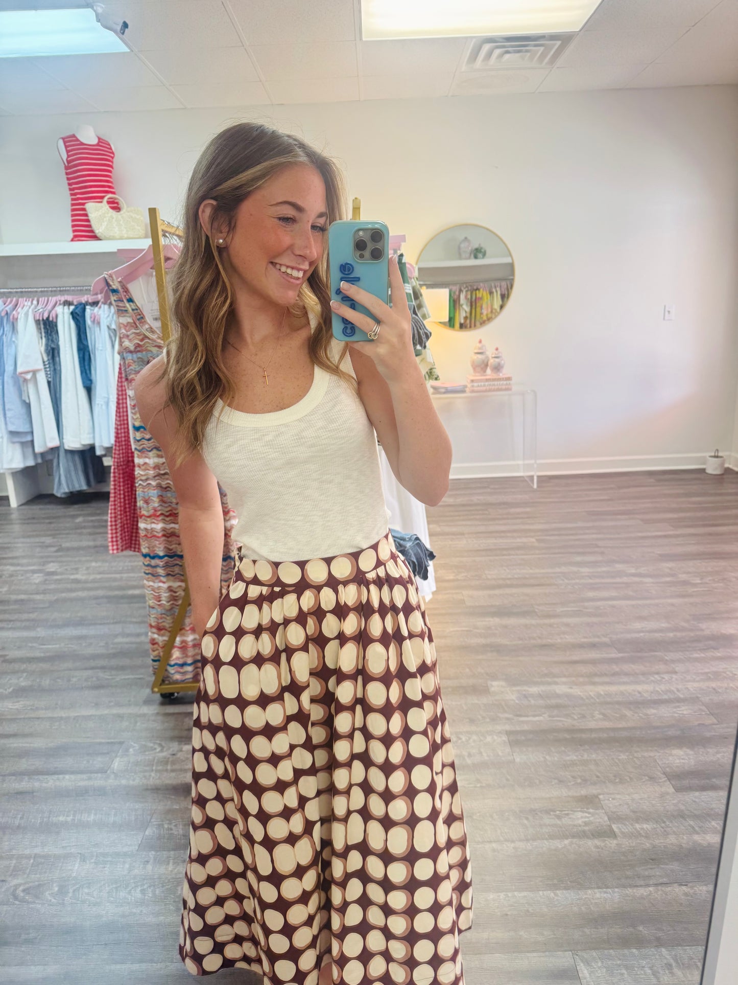 Deep Scoop Neck Tank Top - Pearl