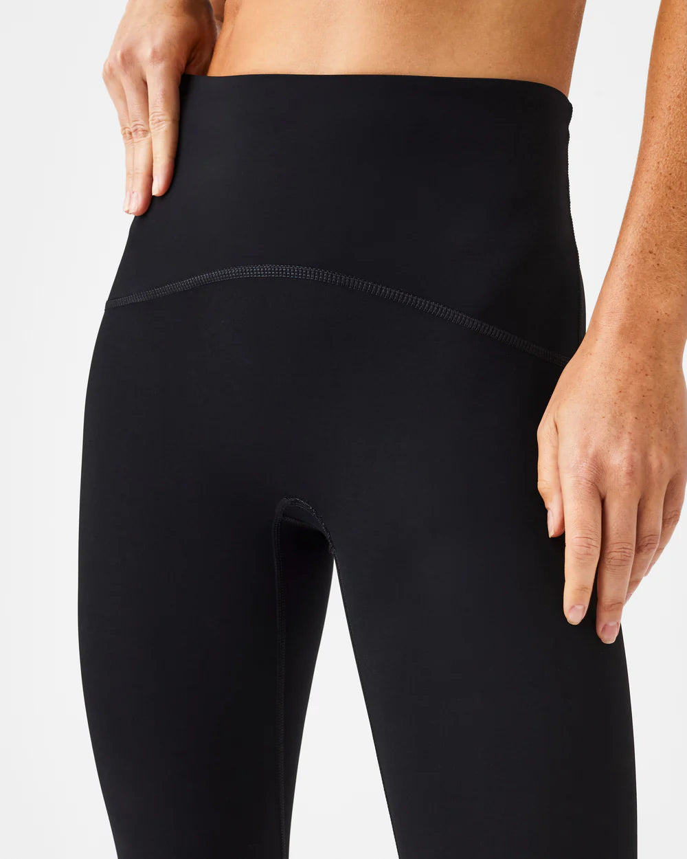 Spanx Booty Boost® 7/8 Leggings - Very Black