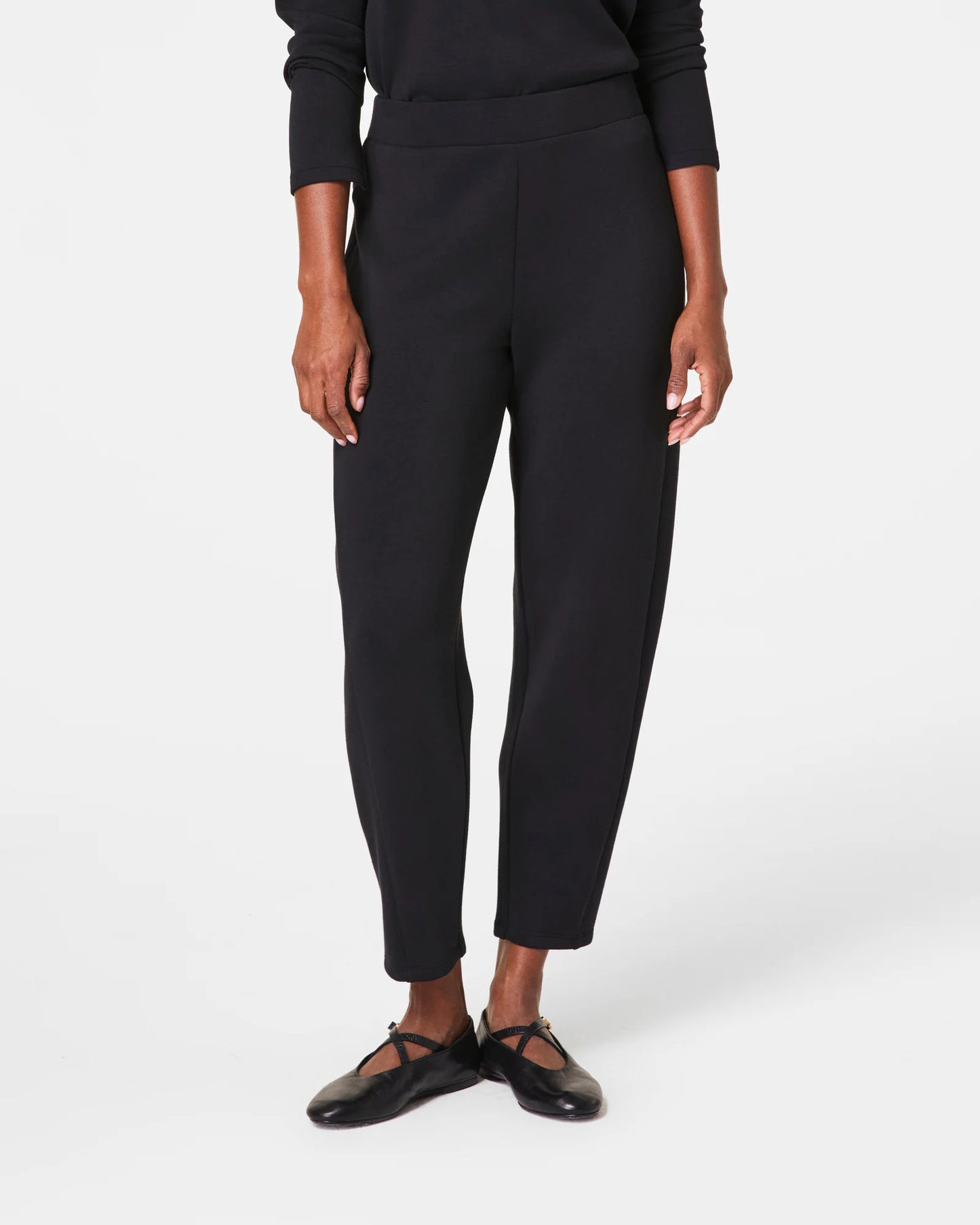 Spanx AirEssentials Barrel Leg Pant - Very Black