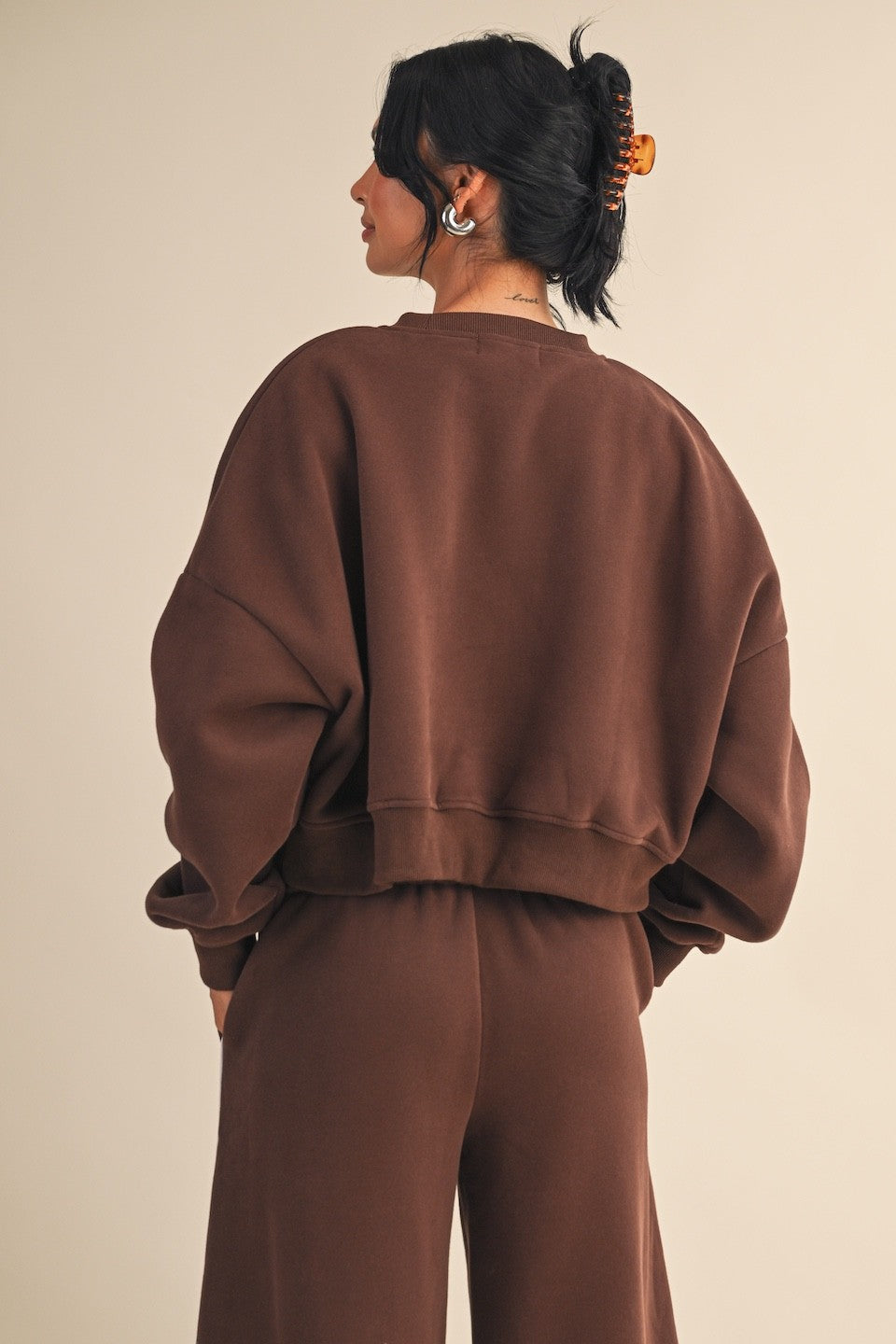 Cozy Fleece Oversized Crewneck Sweatshirt - Chocolate