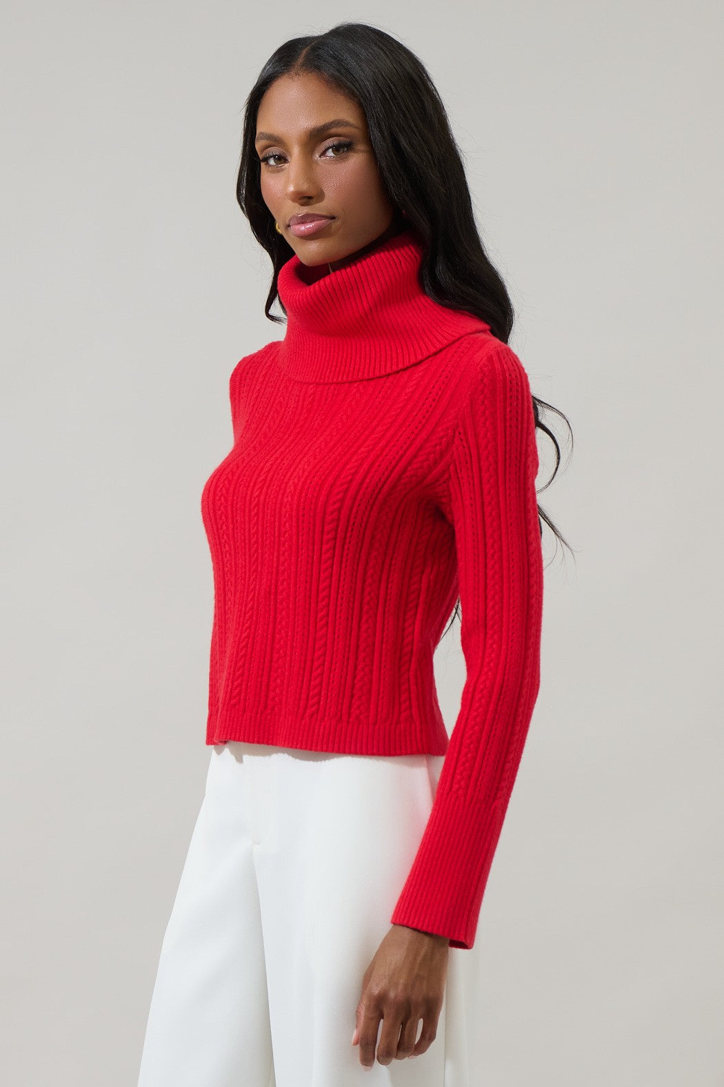 Perrie Turtle Neck Cropped Sweater - Red