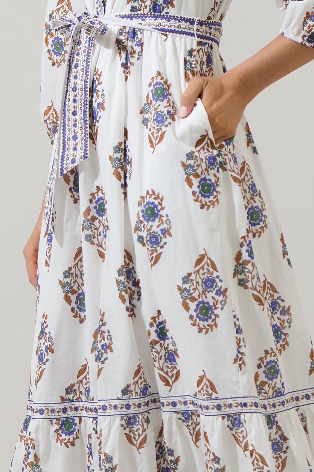 Rennie Floral Darny Long Sleeve Midi Dress - Cream/Navy