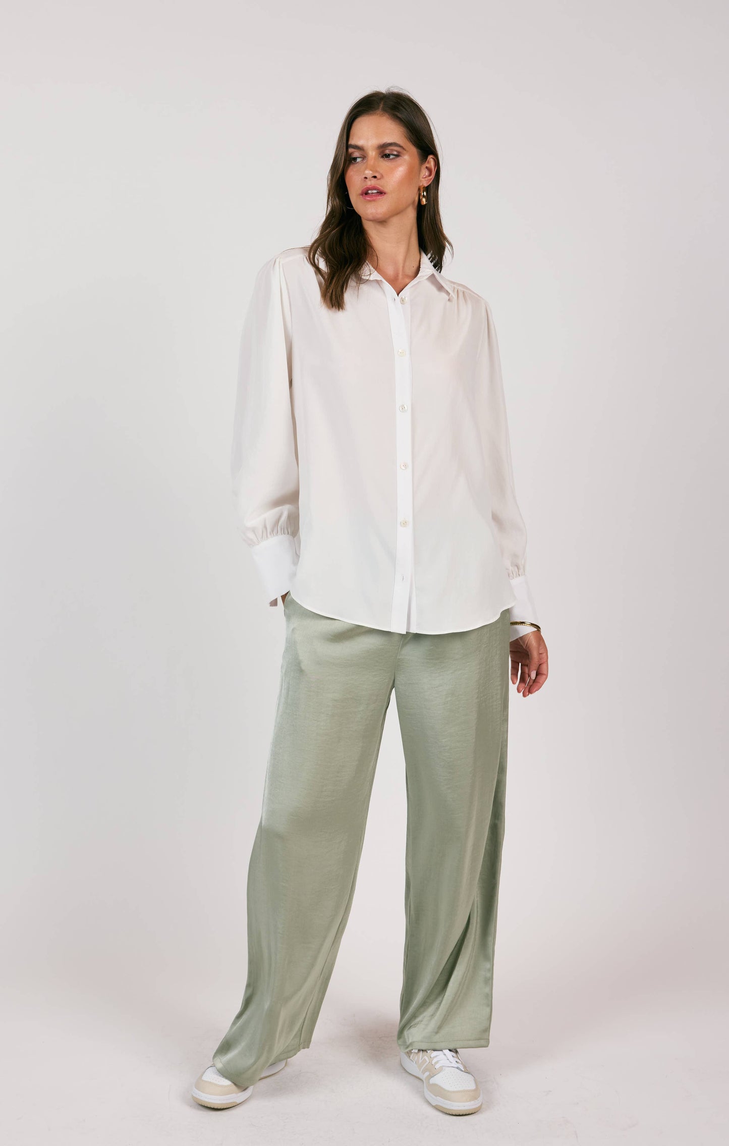 Stillness Yoked Splitcuff Buttondown Shirt - White