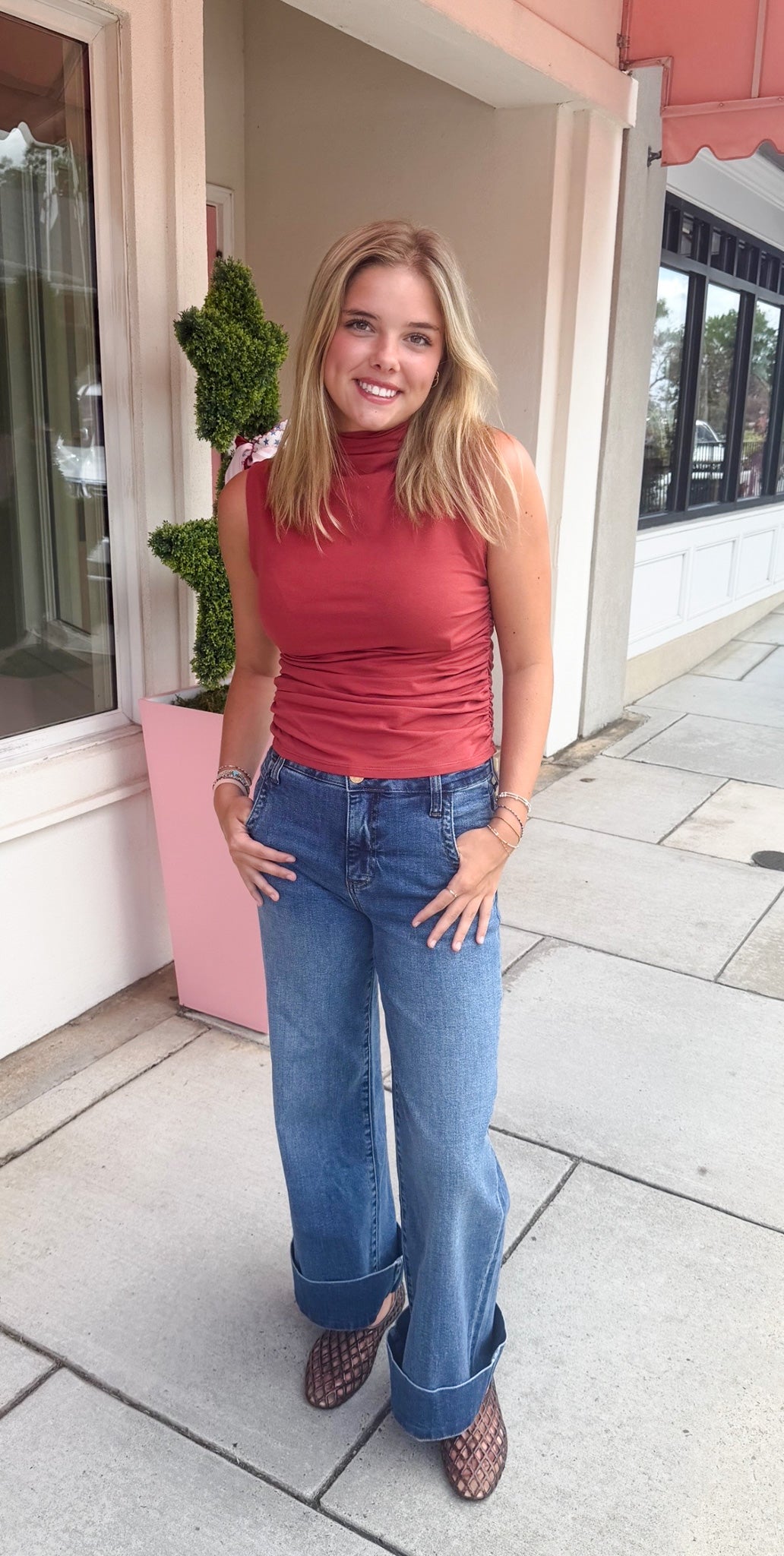 Lavali Sleeveless Velvet Top - Brick Red