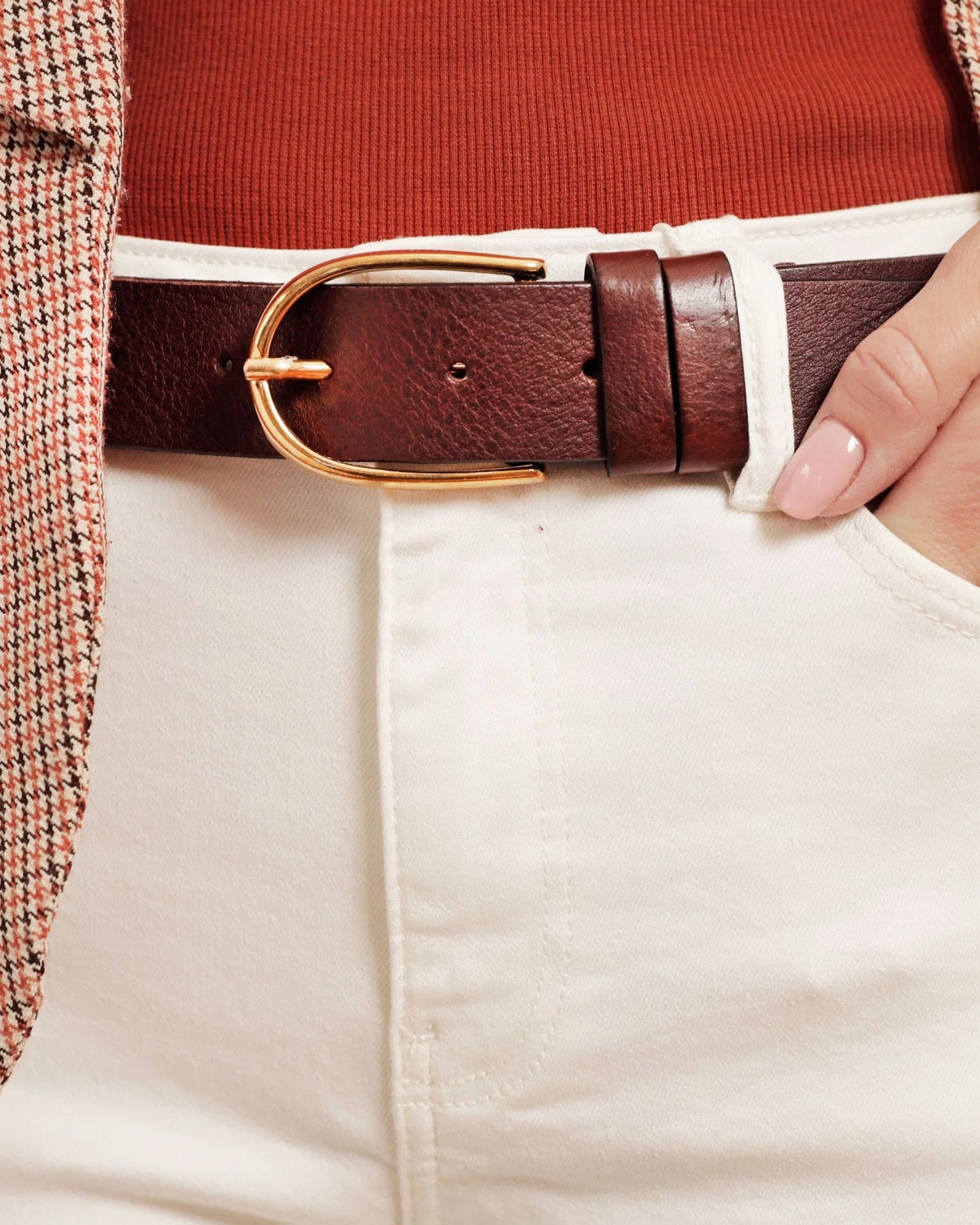 Drika Classic Leather Belt with Gold Buckle - Brown
