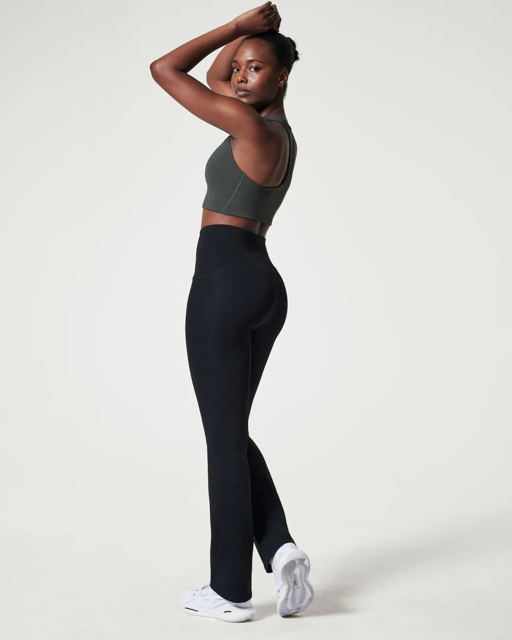 Spanx Booty Boost® Flare Pant - Very Black