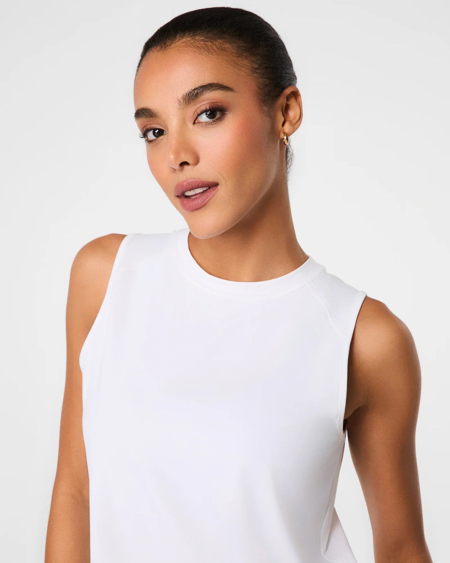 Spanx Activate High Neck Tank Top - Vivid White