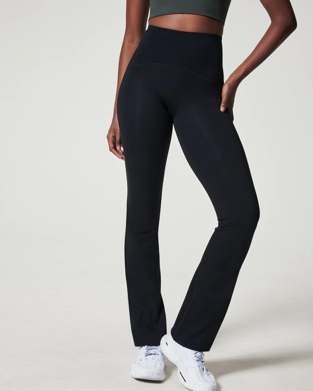 Spanx Booty Boost® Flare Pant - Very Black