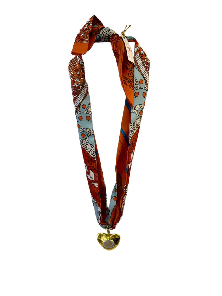 Orange Twilly with Single Heart Pendant Necklace