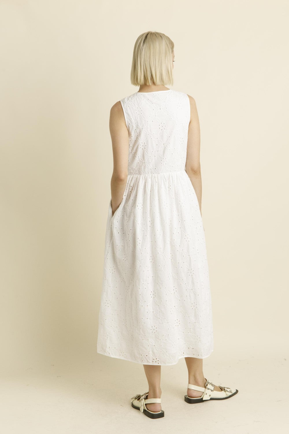 Contrast Binding Eyelet Dress - White