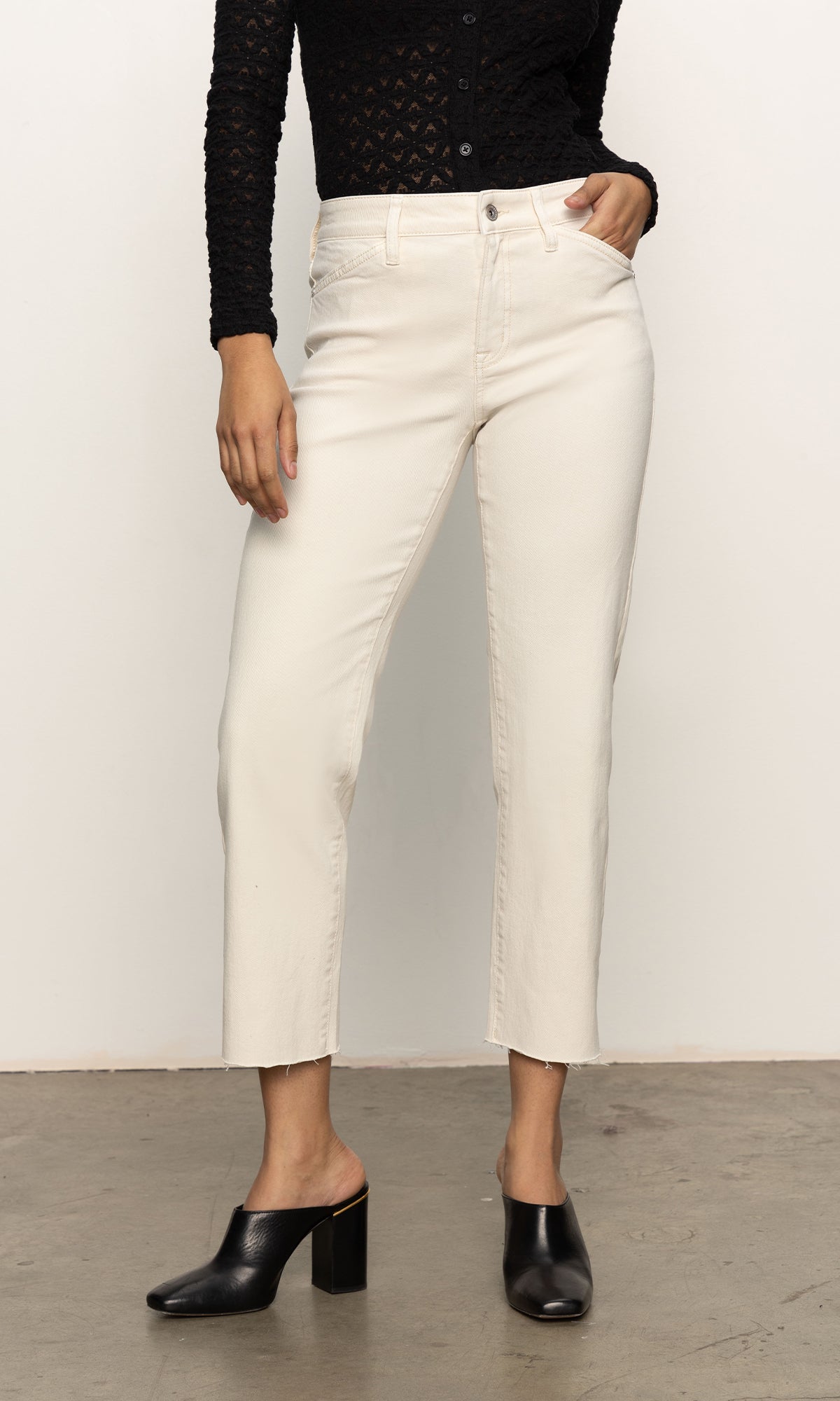 CADENCE 90'S STRAIGHT CROP