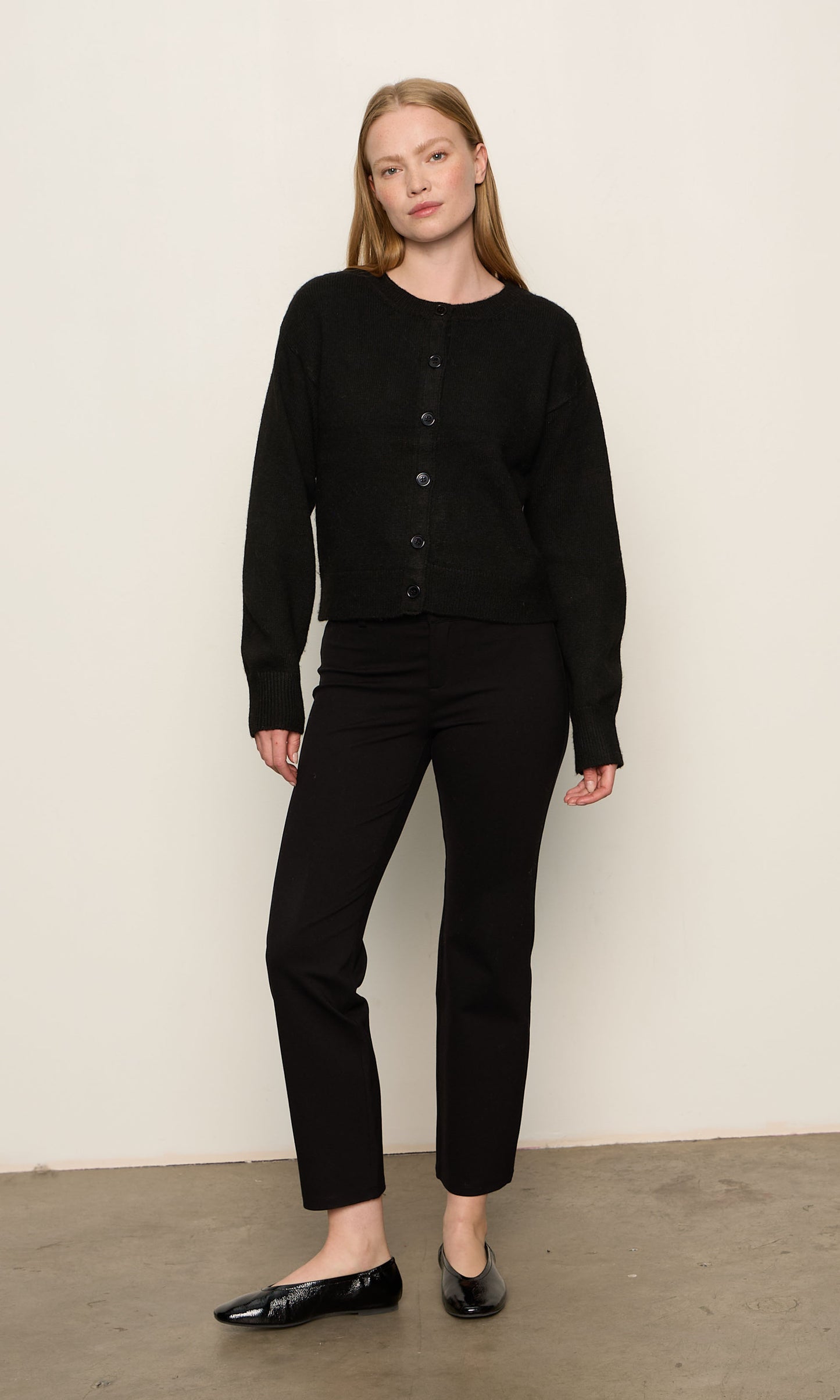 MUST-HAVE CARDI