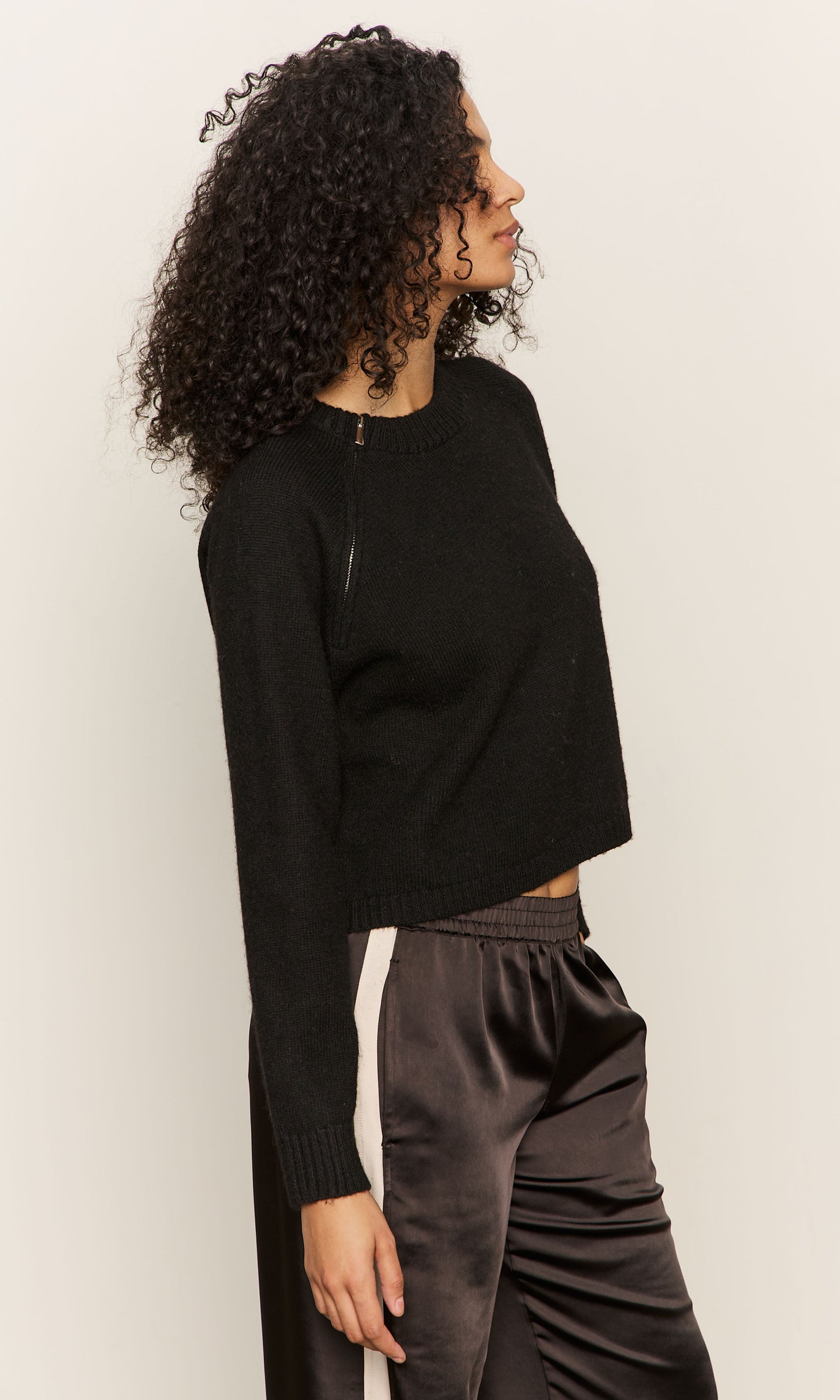ZIP IT SWEATER