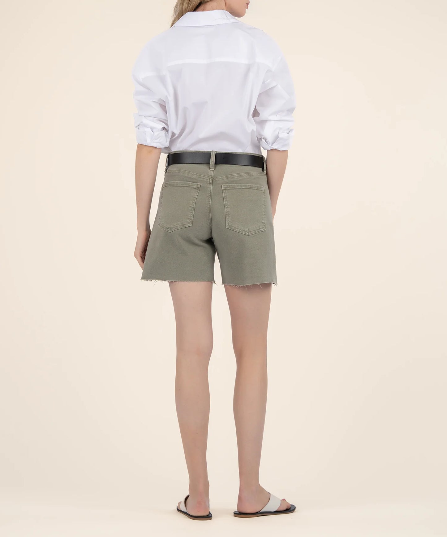 Hailey High Rise Short - Dark Sage