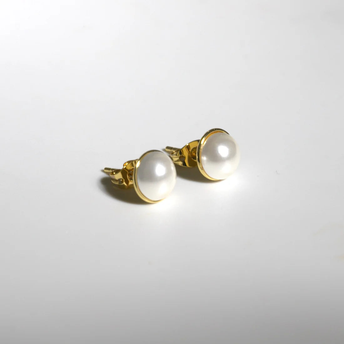 Pearl Studs - Gold