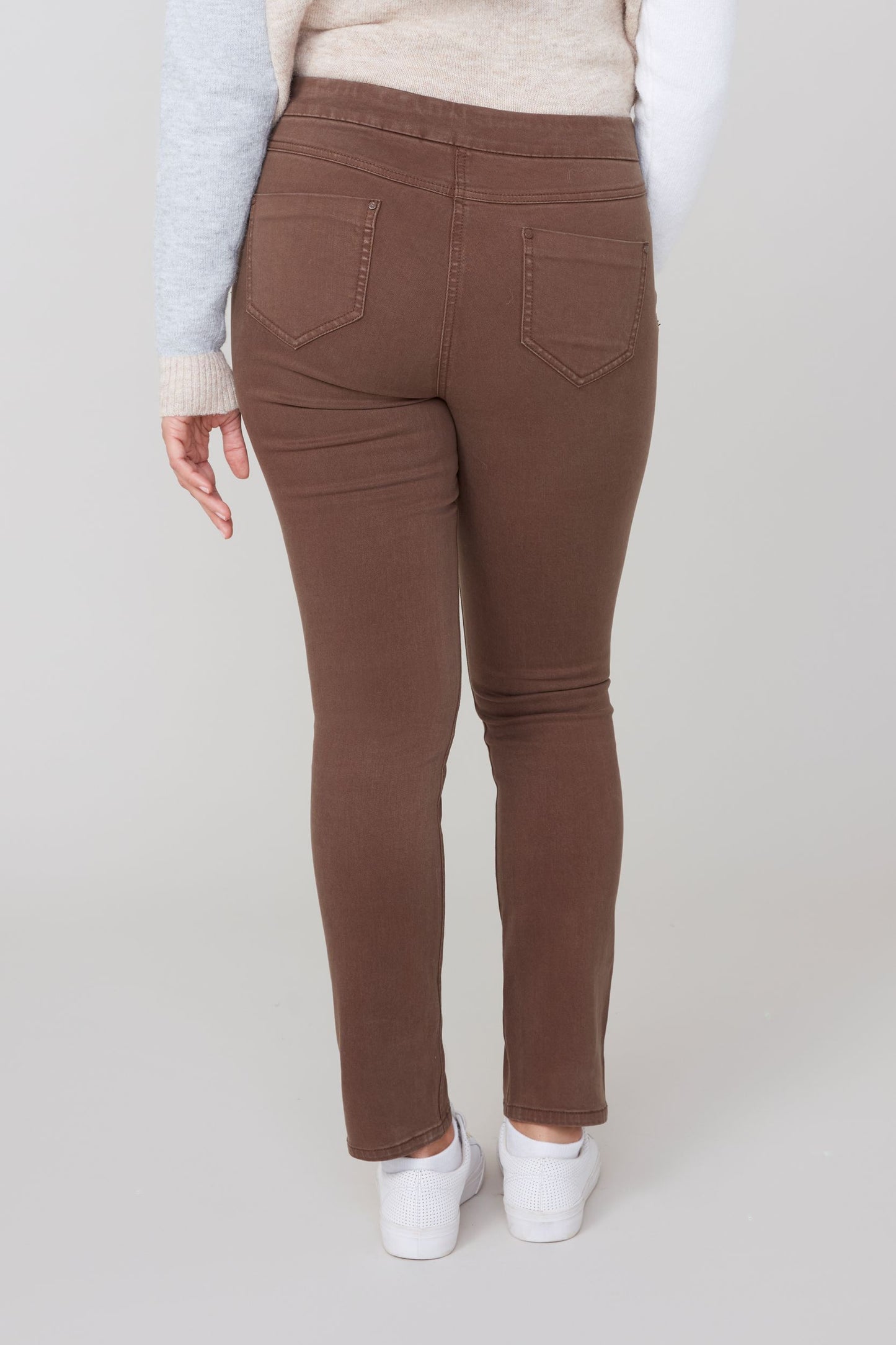 Pull On Slim Ankle Pant - Chocolate