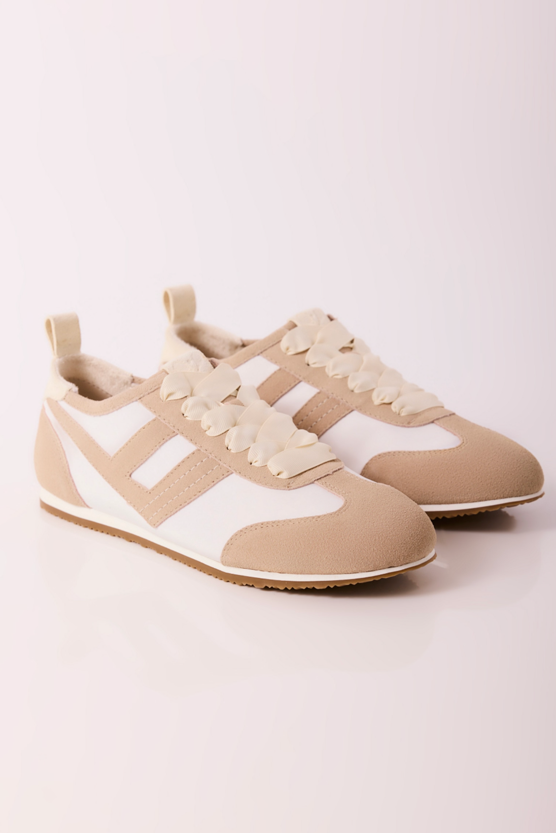 Free People Aces Tennis Shoe - Chalk/Desert Sand