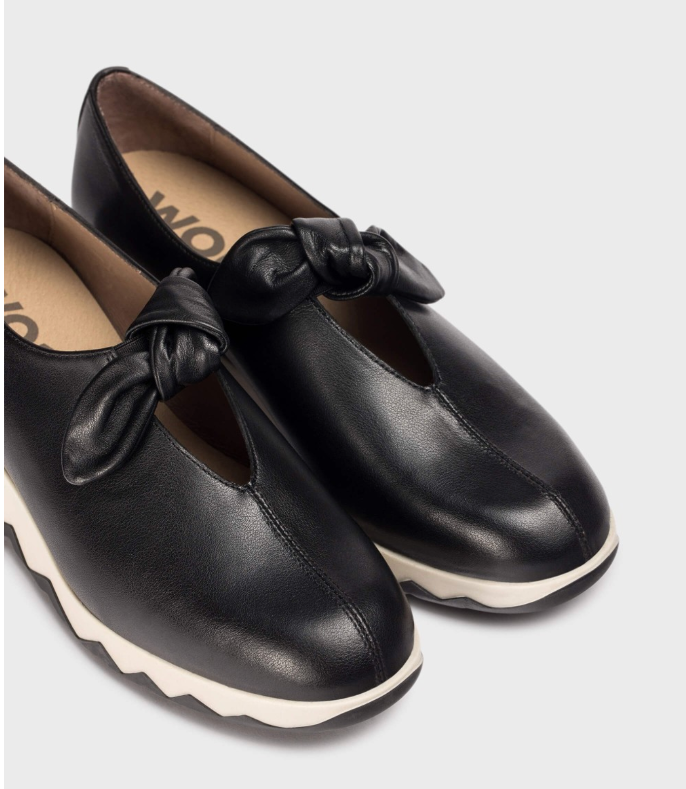 Wonders Simon 11 Sneakers - Black