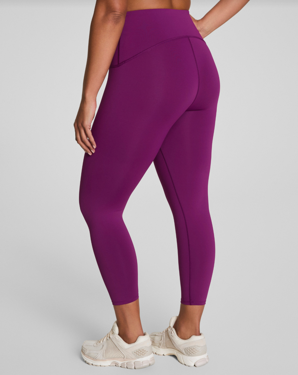 Spanx Booty Boost 7/8 Leggings with SecretSweat Tech - Light Snapdragon