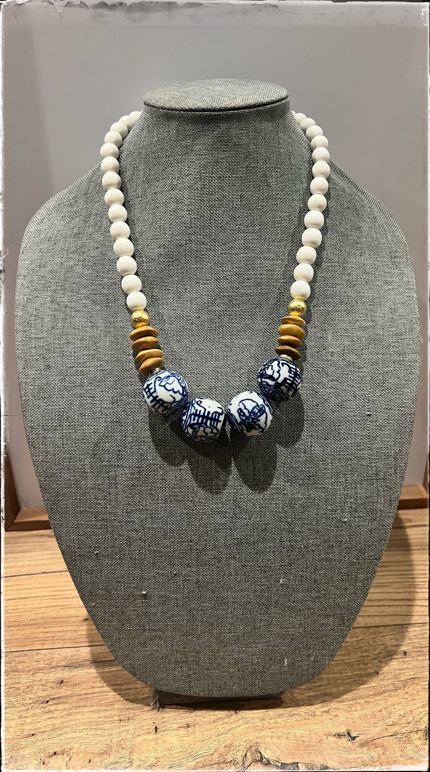 Bead Necklace - Chinoiserie