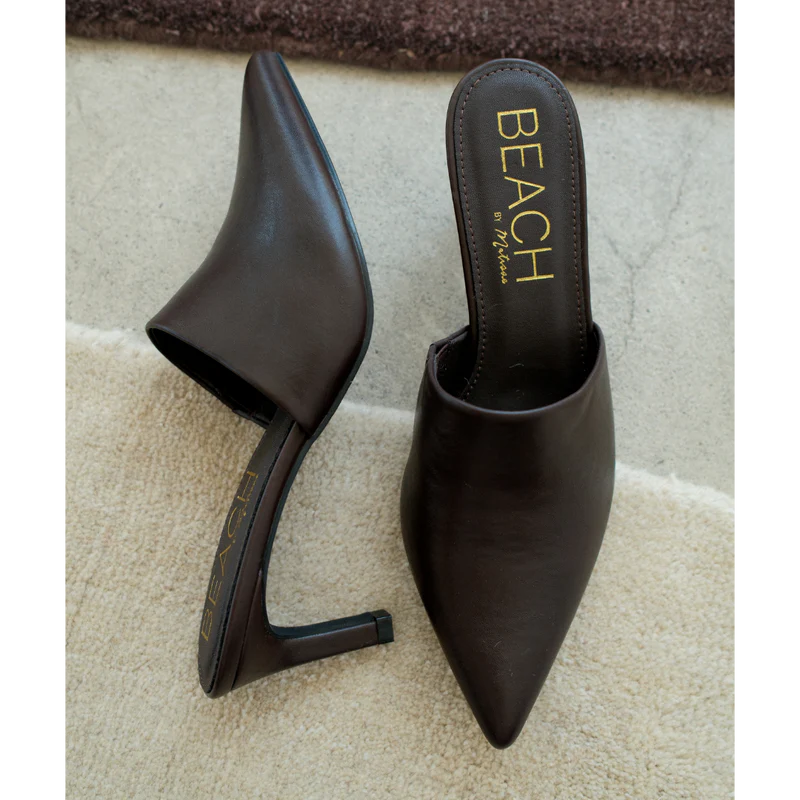 Garret Pointed Toe Heeled Mule - Coffee