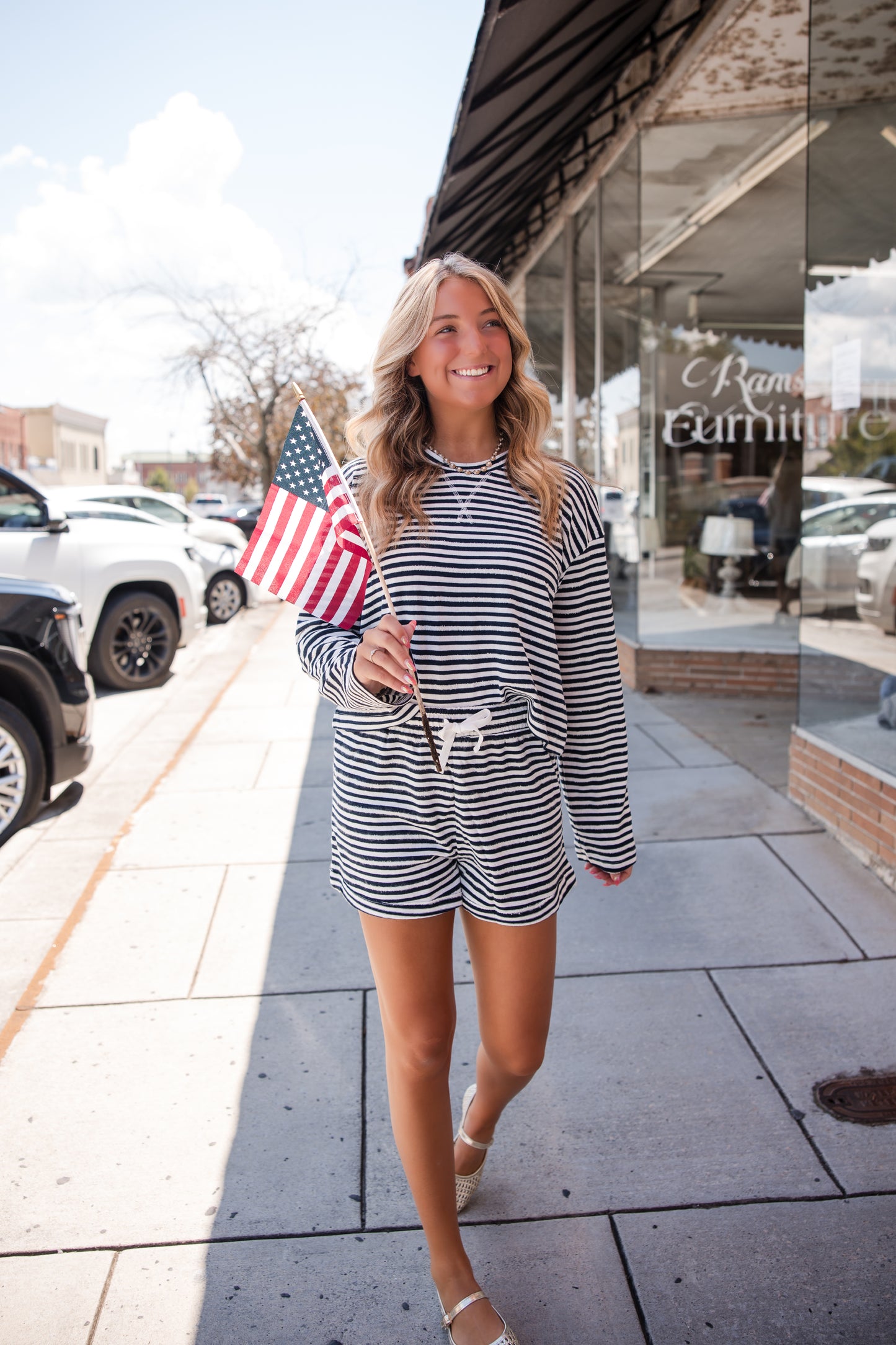 Folded Hem Shorts - Navy