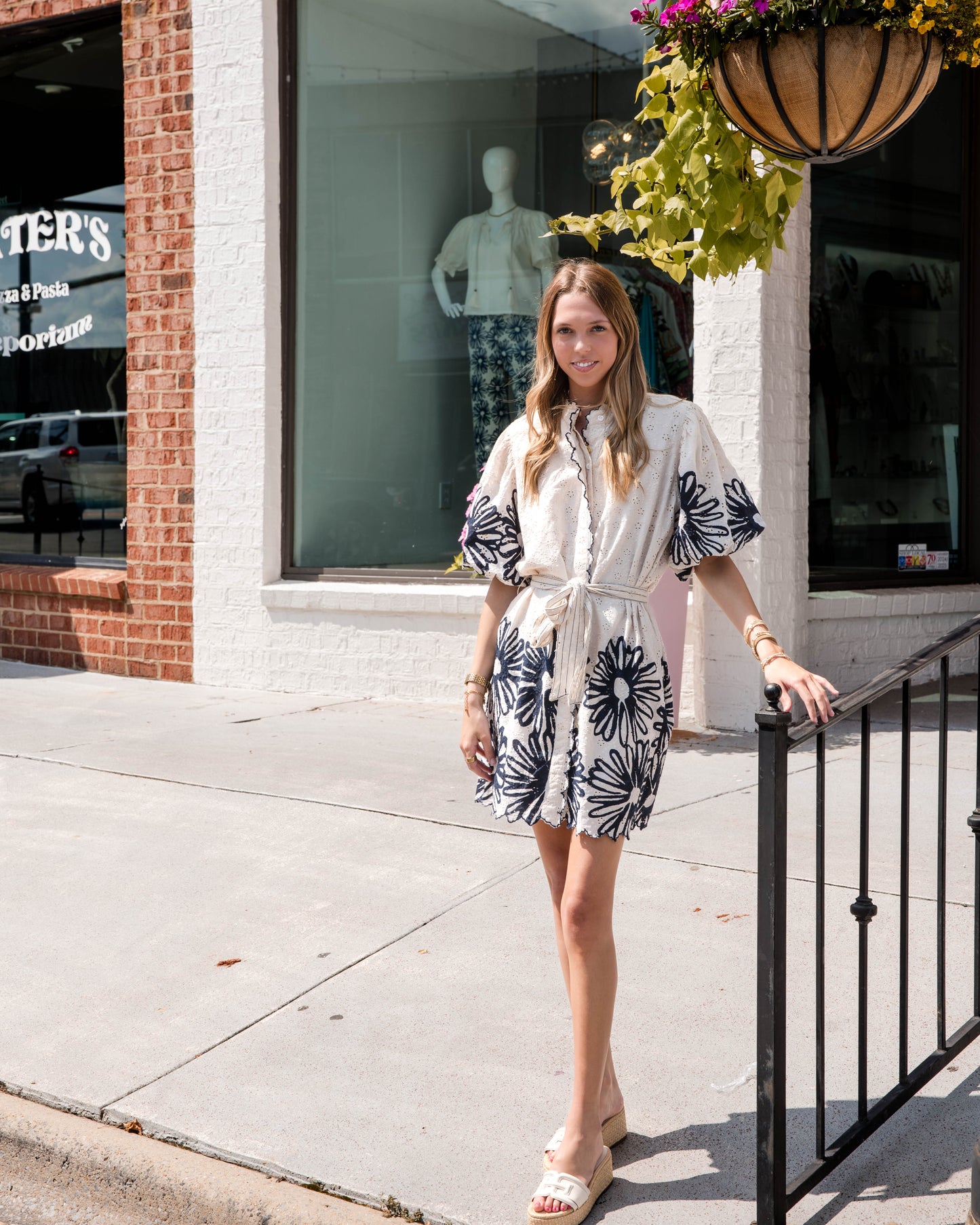 Sadie Dress - Placement Hand Drawn Daisies