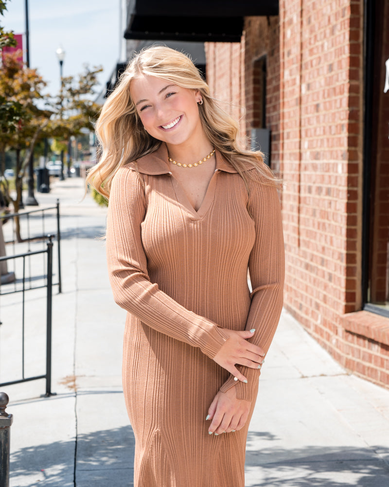 Ribbed Knit Long Sleeve Midi Dress - Brown
