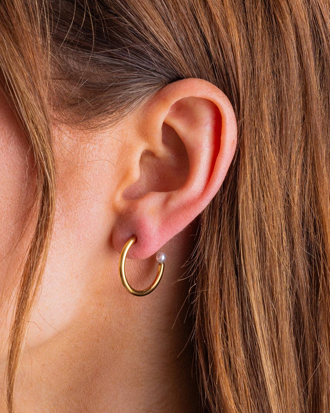 Alexis Small Hoop Earrings - Gold