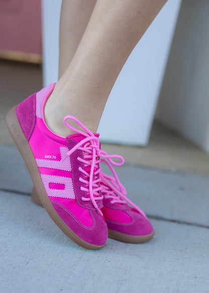 Back 70 Ghost C26 Sneaker - Fuxia