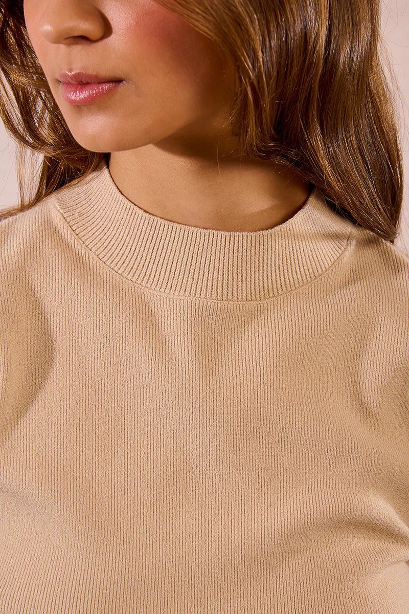 Short Sleeve Knitted Sweater - Beige