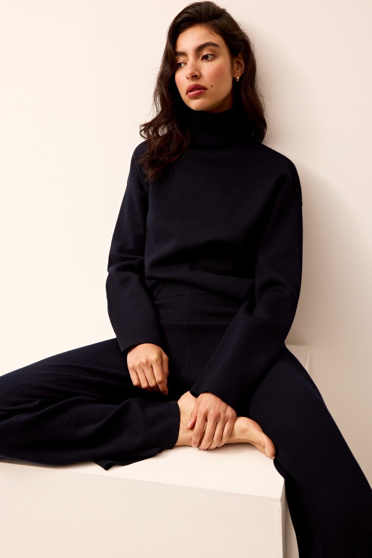 EMMY SWEATER