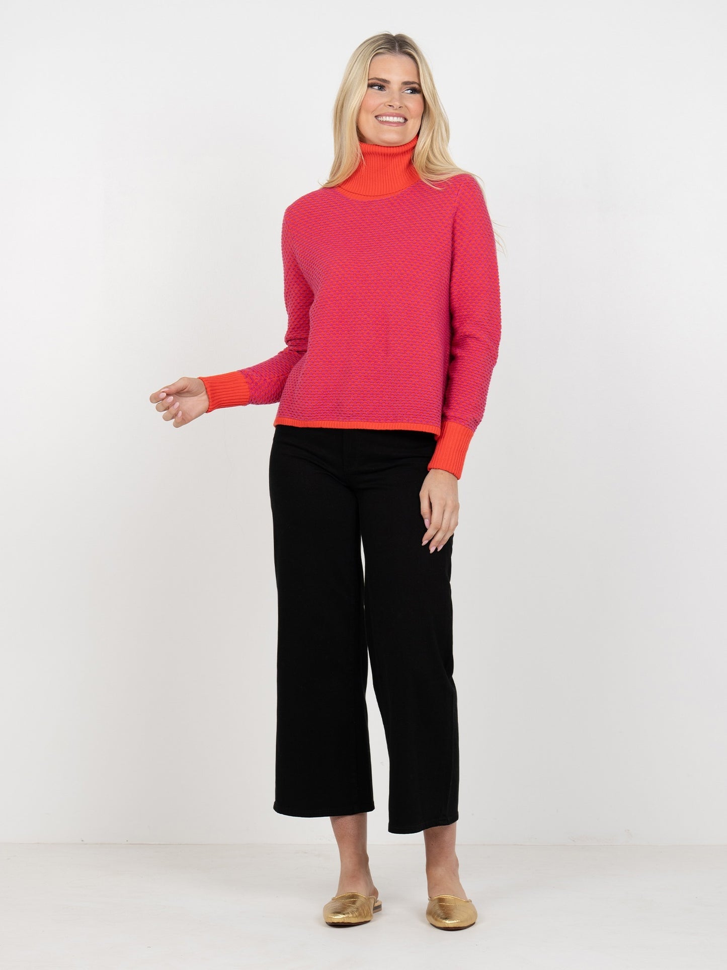 Boxy Turtleneck - Raspberry