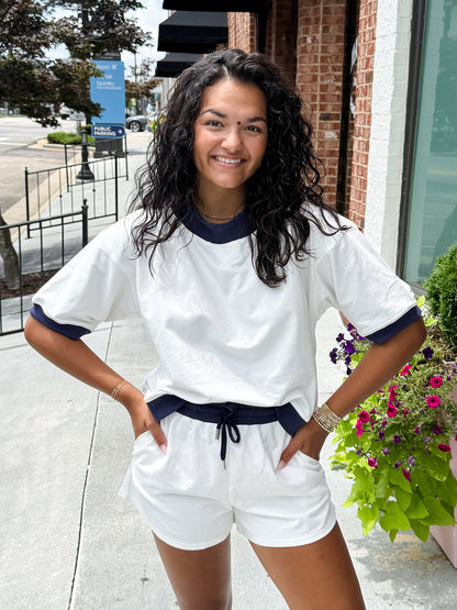 Mockneck Colorblock Short Sleeve Sweatshirt - Off White/Navy