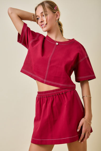 Boxy Cropped Contrast Stitch Detail Top - Maroon