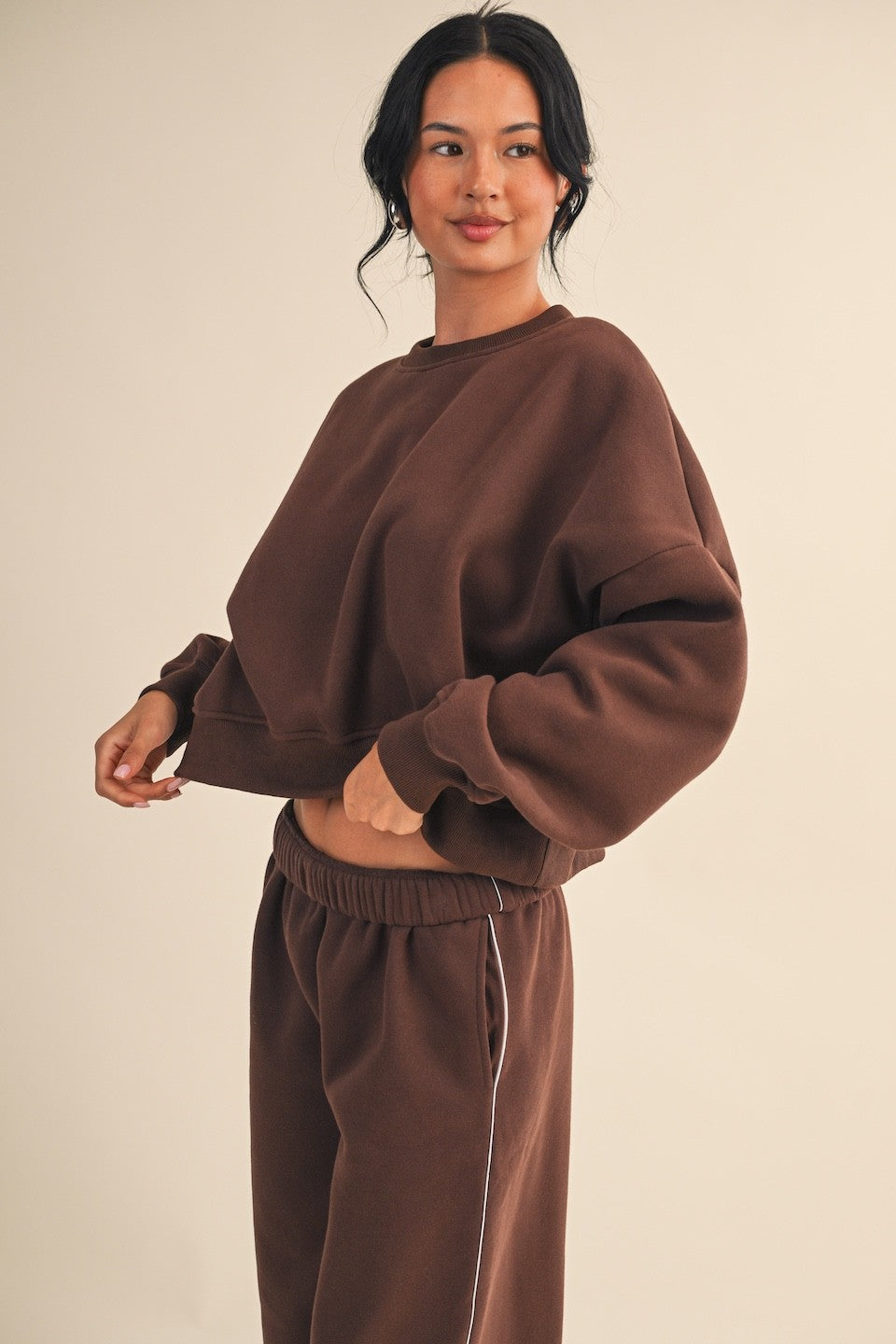 Cozy Fleece Oversized Crewneck Sweatshirt - Chocolate