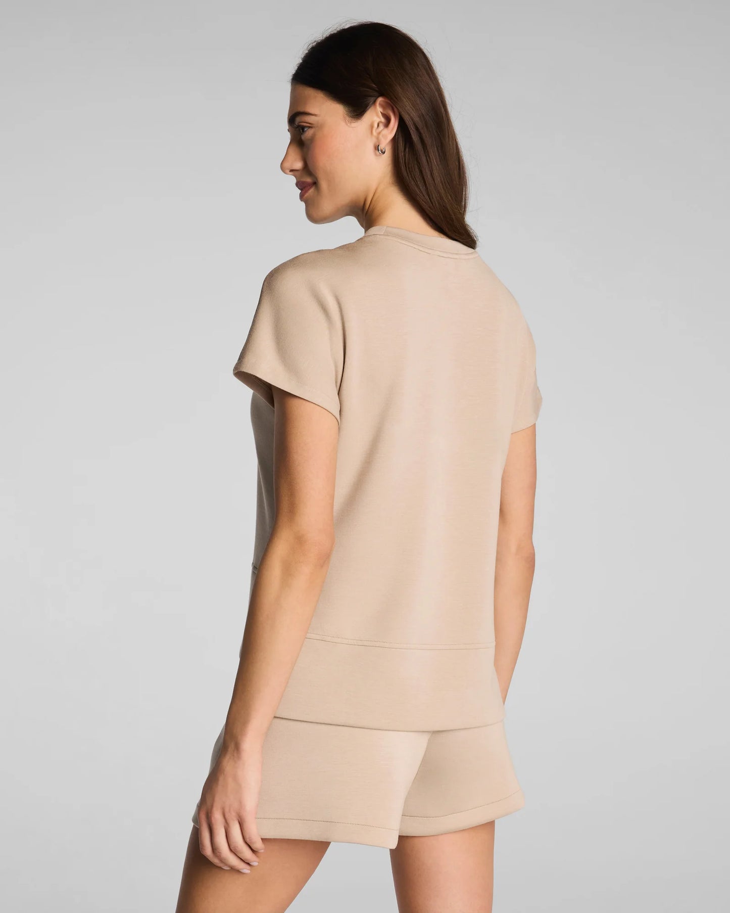 Spanx AirEssentials Shorts, 5" - Dune