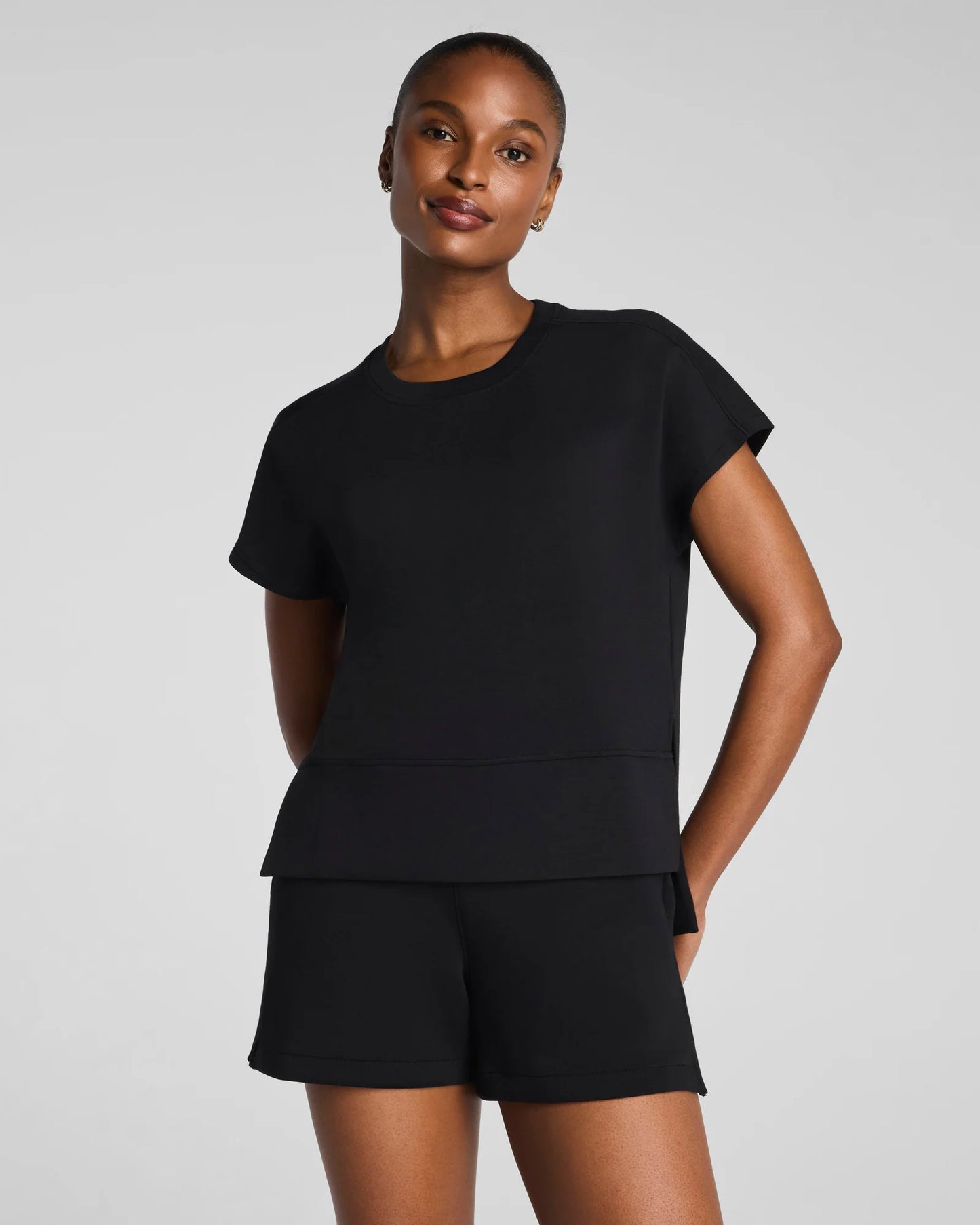 Spanx AirEssentials Shorts, 5" - Very Black