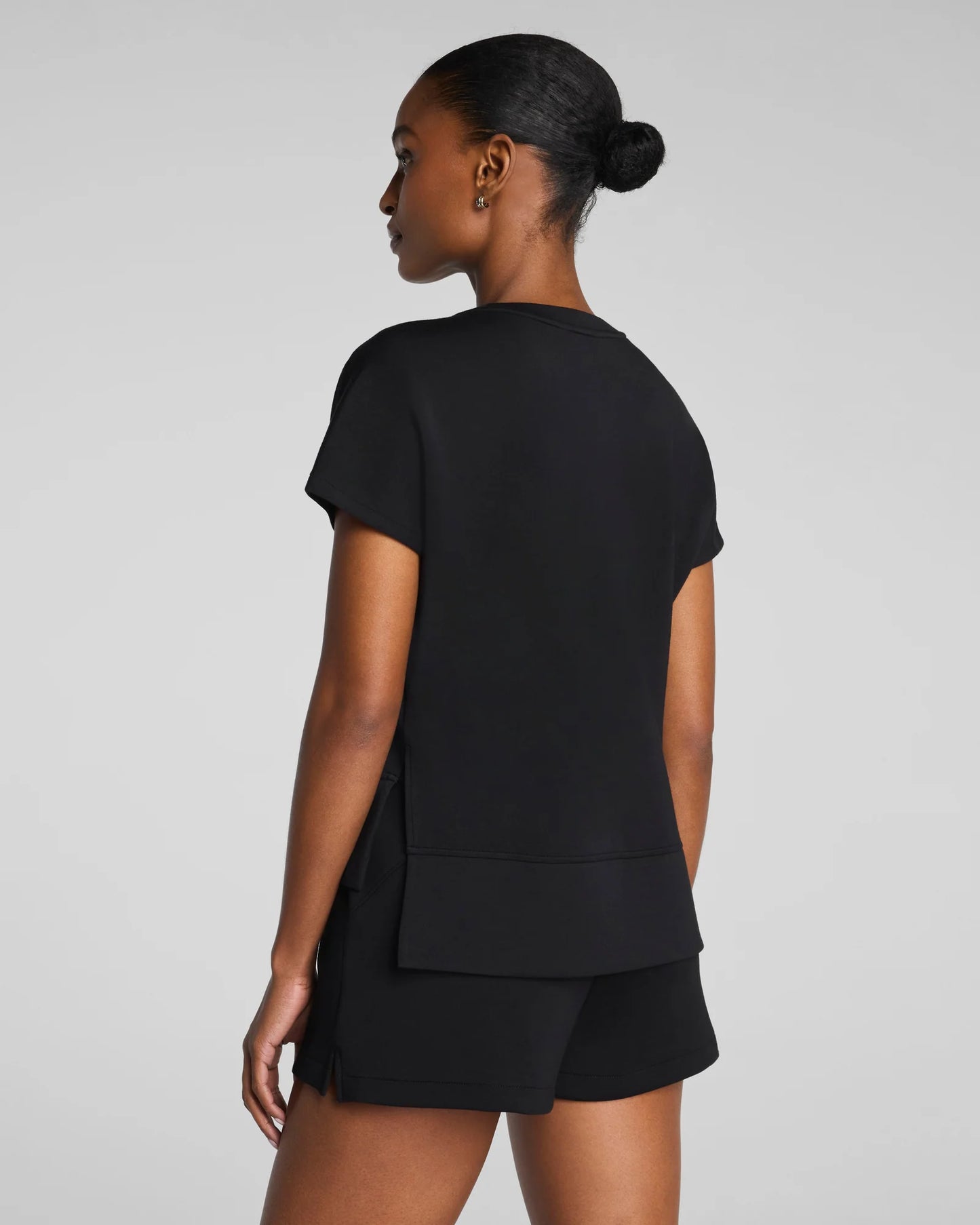 Spanx AirEssentials Shorts, 5" - Very Black