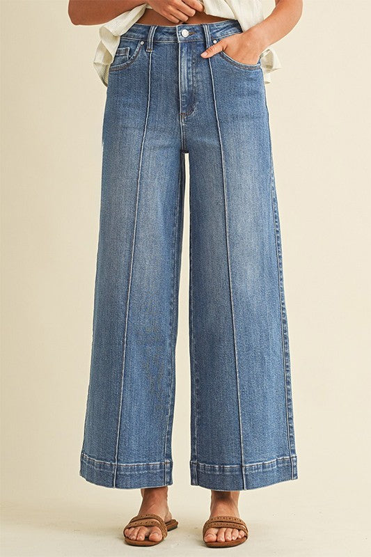 Stretch High Rise Pin Tuck Detail Wide Leg Jean - Medium Denim
