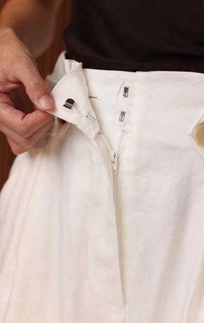 Blair Short - White