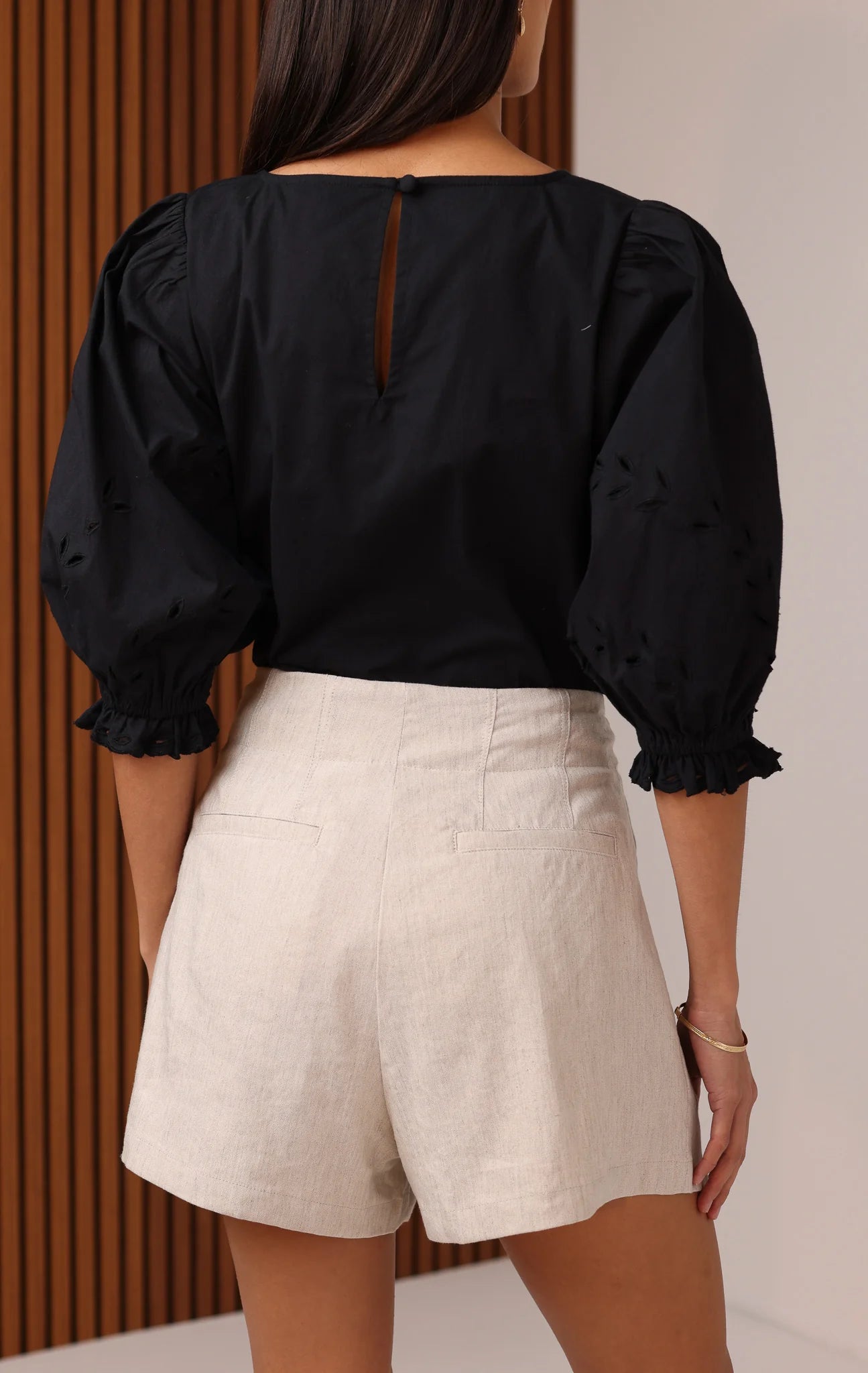 Pleated Short - Sunwashed Sand
