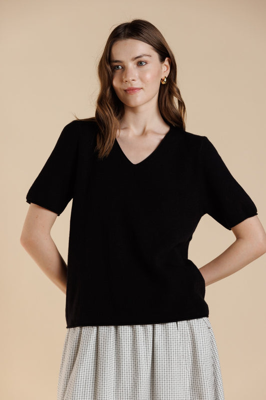 V-Neck Short Sleeve Sweater Top - Black