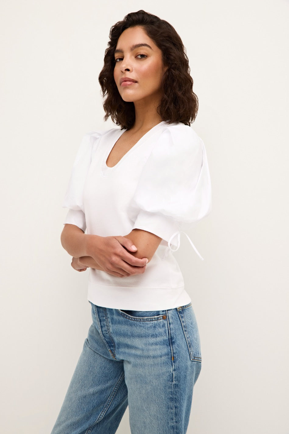 COOL WHITE