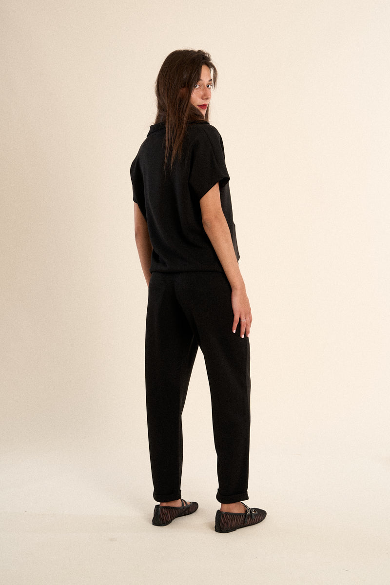 LADIES KNITTED SLEEVELESS SWEAT