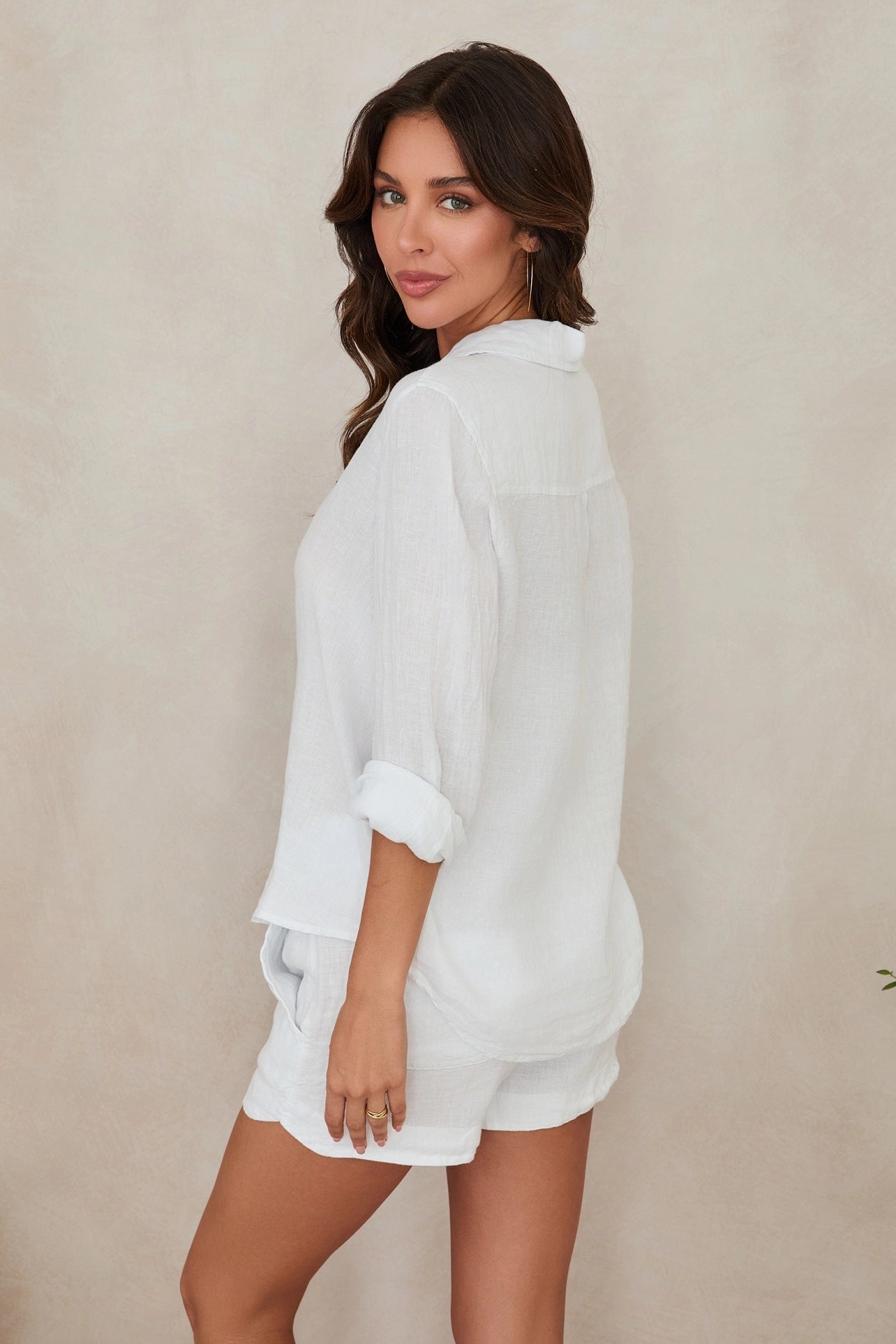 Linen Long Sleeve Button Down Collared Top - White