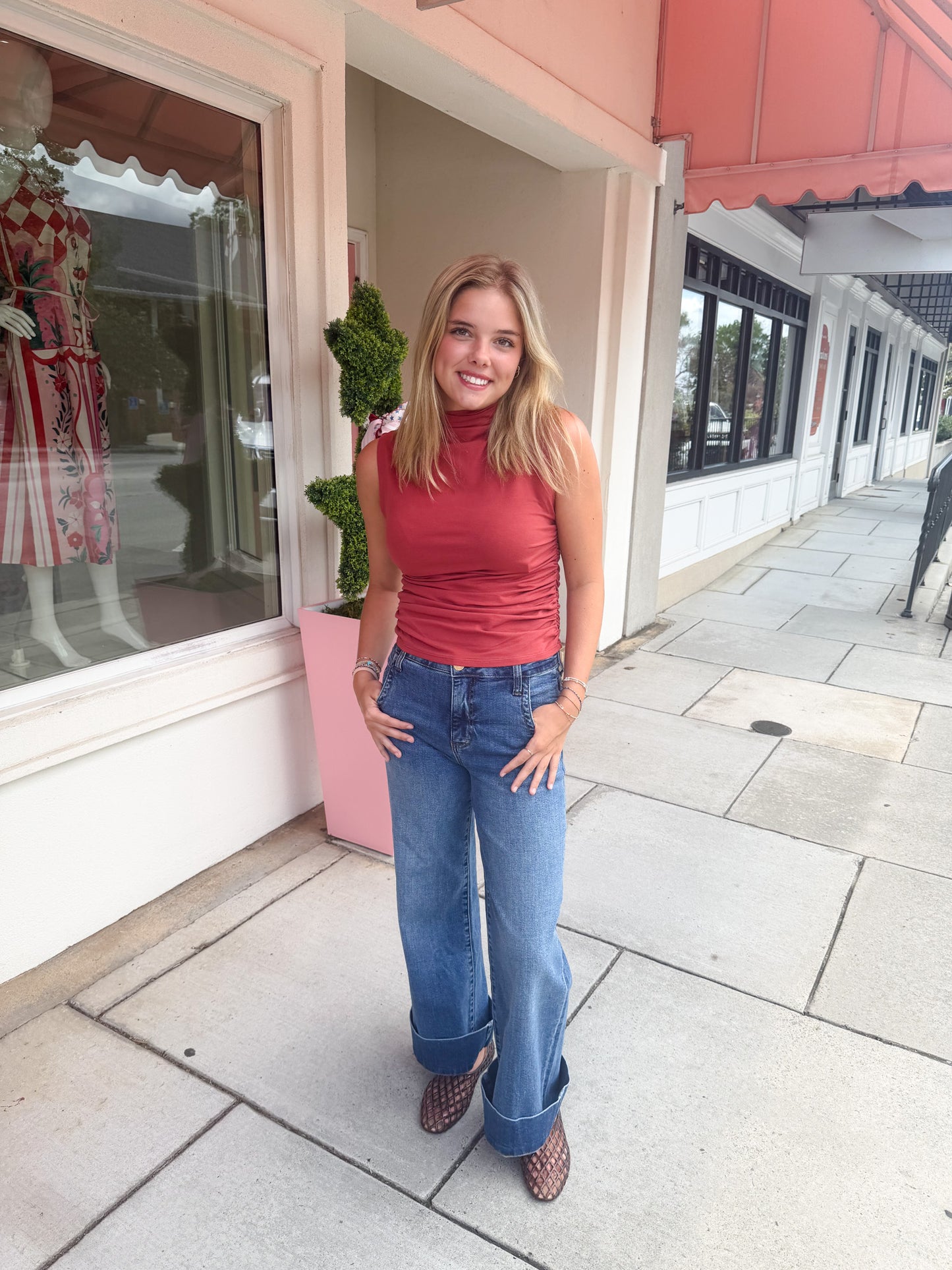 Lavali Sleeveless Velvet Top - Brick Red