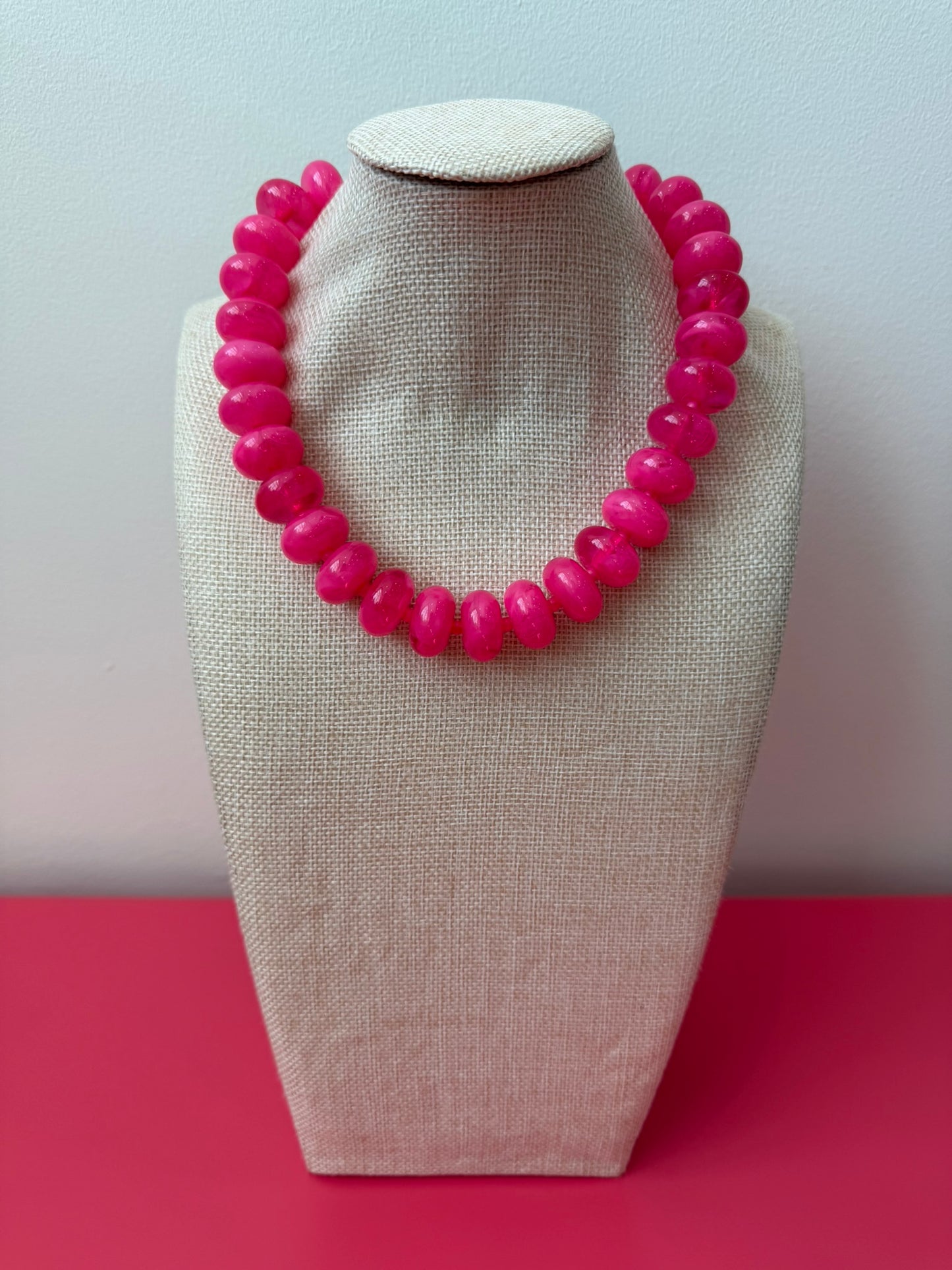 Lois Necklace - Hot Pink
