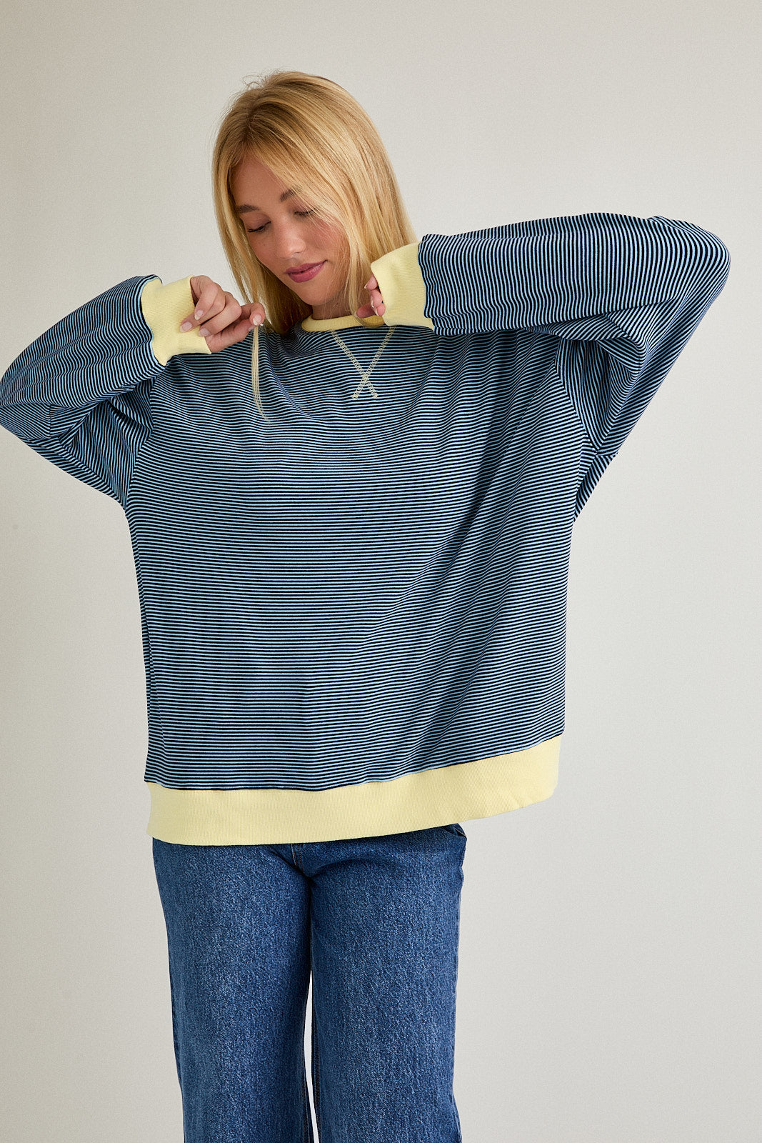 Round Neck Stripe Sweatshirt - Light Blue/Navy