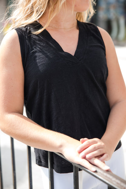 Banded Vneck Tank Top - Black